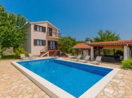 Villa Ivka-Omis by Villas Guide