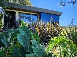 Cabana QUARTZO- Vista para PONTO TURISTIC0 Pedra Morro do Campestre- ACESSO até a cabana asfaltado，位于乌鲁比西的酒店