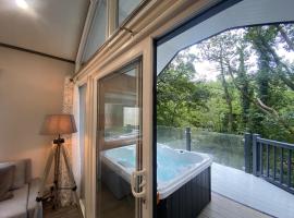 P66 - Riverside Hideout, Hotel in Bethesda