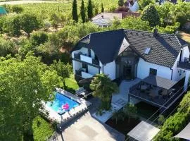Boutique Villa Vanilla