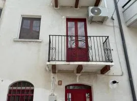 Casa Porta Rossa in Villa Caldari, 5 km from the sea