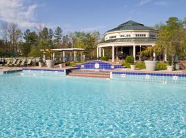 Greensprings Vacation Resort, hotel cerca de Williamsburg National, Williamsburg