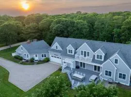 Stay 1 Block from Ocean at 7-Bed Retreat with Yard, Deck and Game Room, Host Up to 22 Across 16 Beds, Gas Fireplace, Gas Grill, Ample Parking, Walk to Menauhant Beach, Perfect for Family Getaway, 24 Hr Hospitality