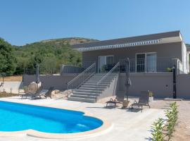 Villa Life, Hotel in Vučevica