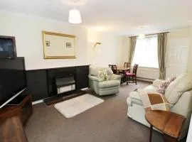 Cosy Snowdonia cottage, 3 bedrooms, near zip world and Snowdon