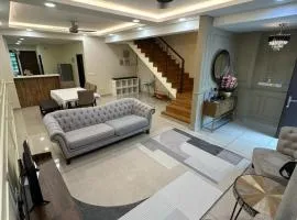 Homestay in Bukit Raja, Klang