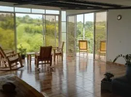 Finca Villa del pilar, casa campestre con vista a las montañas