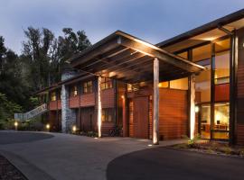 Te Waonui Forest Retreat, מלון בפרנץ ג'וזף