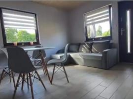 Domki pod Dębem 1, villa in Kołczewo