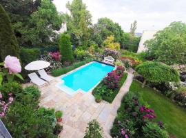 Hillside Apartment with AC & heating in Grande Maison, hotel Budapesten