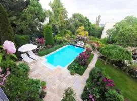 Hillside Apartment with AC & heating in Grande Maison