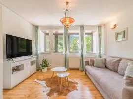 Kranjska gora balcony apartment