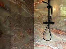 La Suite de la Villa, hôtel à La Celle-sous-Gouzon