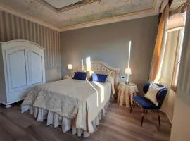 E R Suite