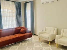 LE The Lustrous Home