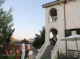 Roan Luxury Villa