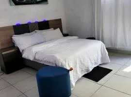 Chikos guest house