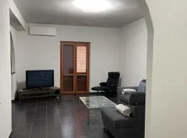 La casa dei tre platani