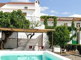 Casa antigo Ferro Crucieira, hotel in Cabeço de Vide