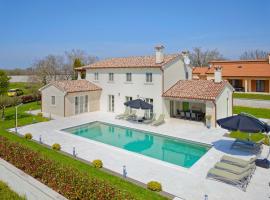 Villa Vego by Rent Istria, hotel in Muntrilj
