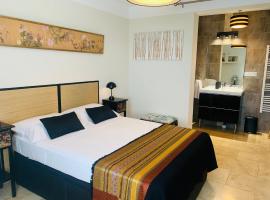 La Tuiliere, hotel v destinaci Oraison