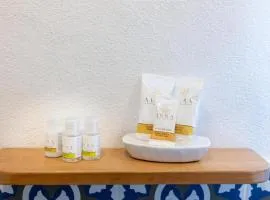 Le Perle di Bà - Suites with Jacuzzi in Polignano