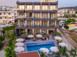 Azura Ksamil Hotel、クサミルのホテル