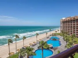 You Are My Sunshine Lovely Ocean Front Condo