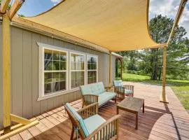 5 Mi to Lake Ouachita Peaceful Cabin Retreat