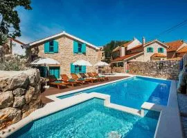 Rustic Villa Imota