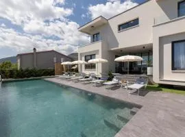 Cozy Home In Kastel Stari With Sauna