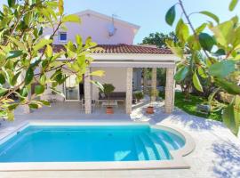 Villa Valentino, hotel v destinaci Kornić