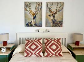 LA HACIENDA GOLF Apartamento Nuevo con WIFI y AIRE ACONDICIONADO -SOLO FAMILIAS O PAREJA- NO GRUPOS-, hotel in Islantilla