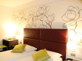Hotel Villa Nabila, 3-звездочный отель в городе Реджиолло