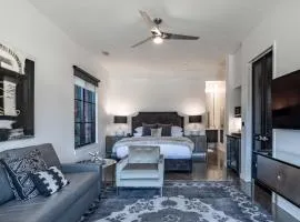 121 Hotel by AvantStay Modern Comfort in Nashville's West End
