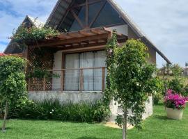 Chalé Village da Serra, hotel in Serra de São Bento