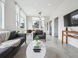 Highline Hideaway | Espadin LoHi