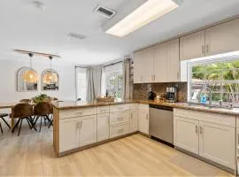 Boho Style 5 BR 2,5 BT Heated Pool Fit 14