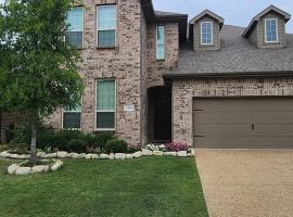 Spacious Home in Melissa TX, ξενοδοχείο σε Melissa