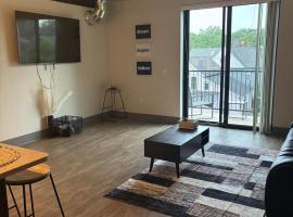 NEW 1BR Luxury Condo Private Balcony 303, condo in Kalamazoo