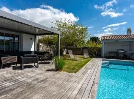 Maison familiale calme avec piscine sécurisée - FR-1-835-32