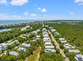 Aquamarine! Sleeps 12! Close to Community Pool! Private Beach Access!