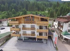 Apartment in Gerlos near Ski Lift Zillertal, cleaning included