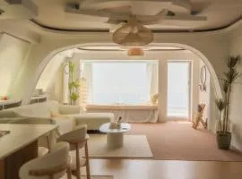 Double-decker pension Ocean view duplex with a view of Cheongsapo Beach train #High-rise view#Ocean front view