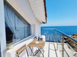 Casa DELL'ARTE, hotel v destinaci Ahtopol