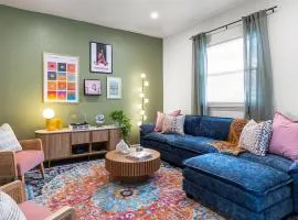 4BR Designer Stay w Fire Pit, BBQ