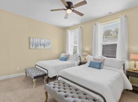 Red Brick Hideaway | JZ Vacation Rentals, Hotel in Soulard