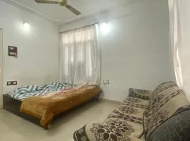 New Kashi darshan Family and group guest house