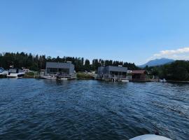 Sia Lake View Bicaz, villa en Ceahlău