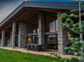 Hypnotic Thermal Villas
